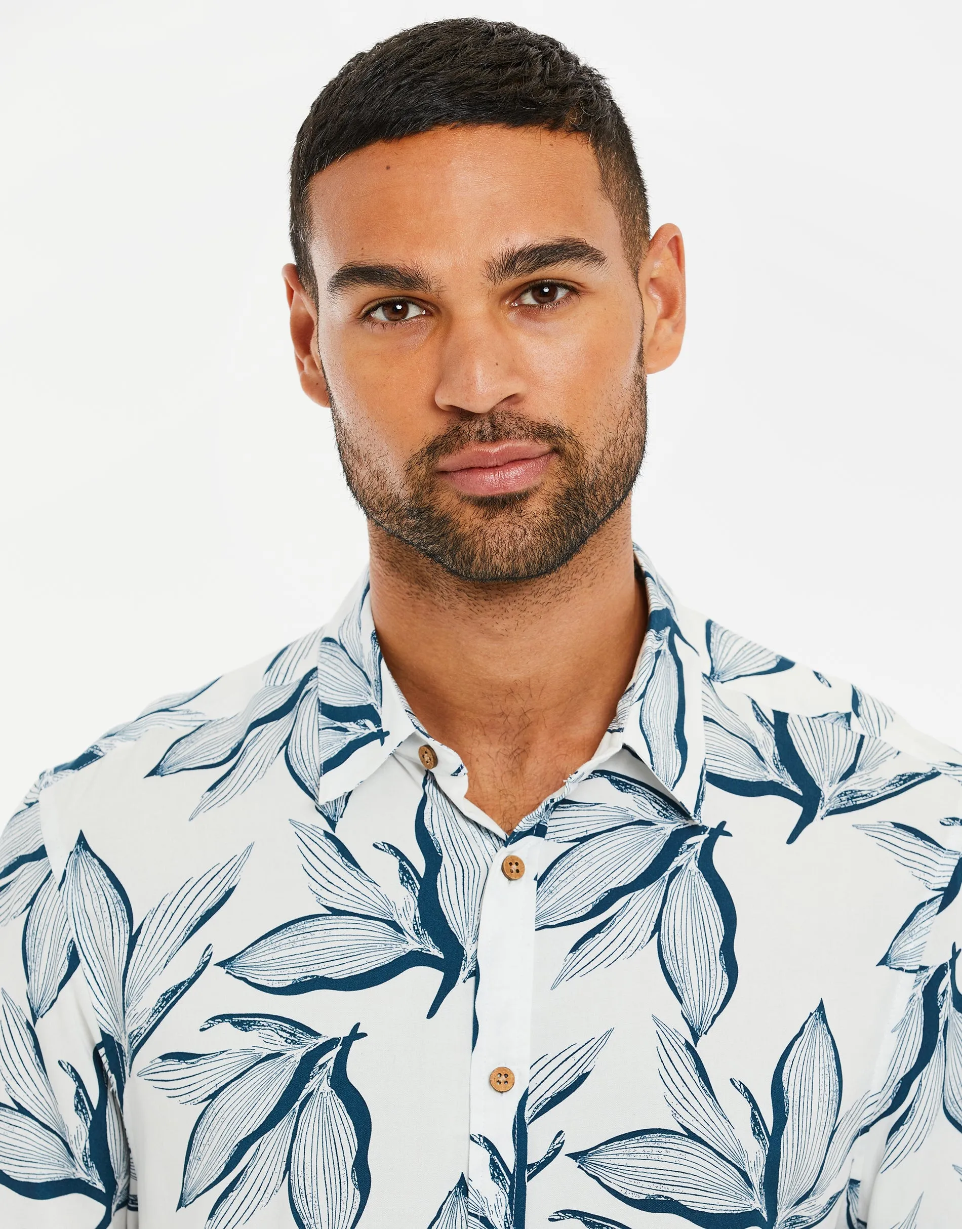 Men's Off White Leaf Print Short Sleeve Shirt sold by Threadbare product image thumbnail 4