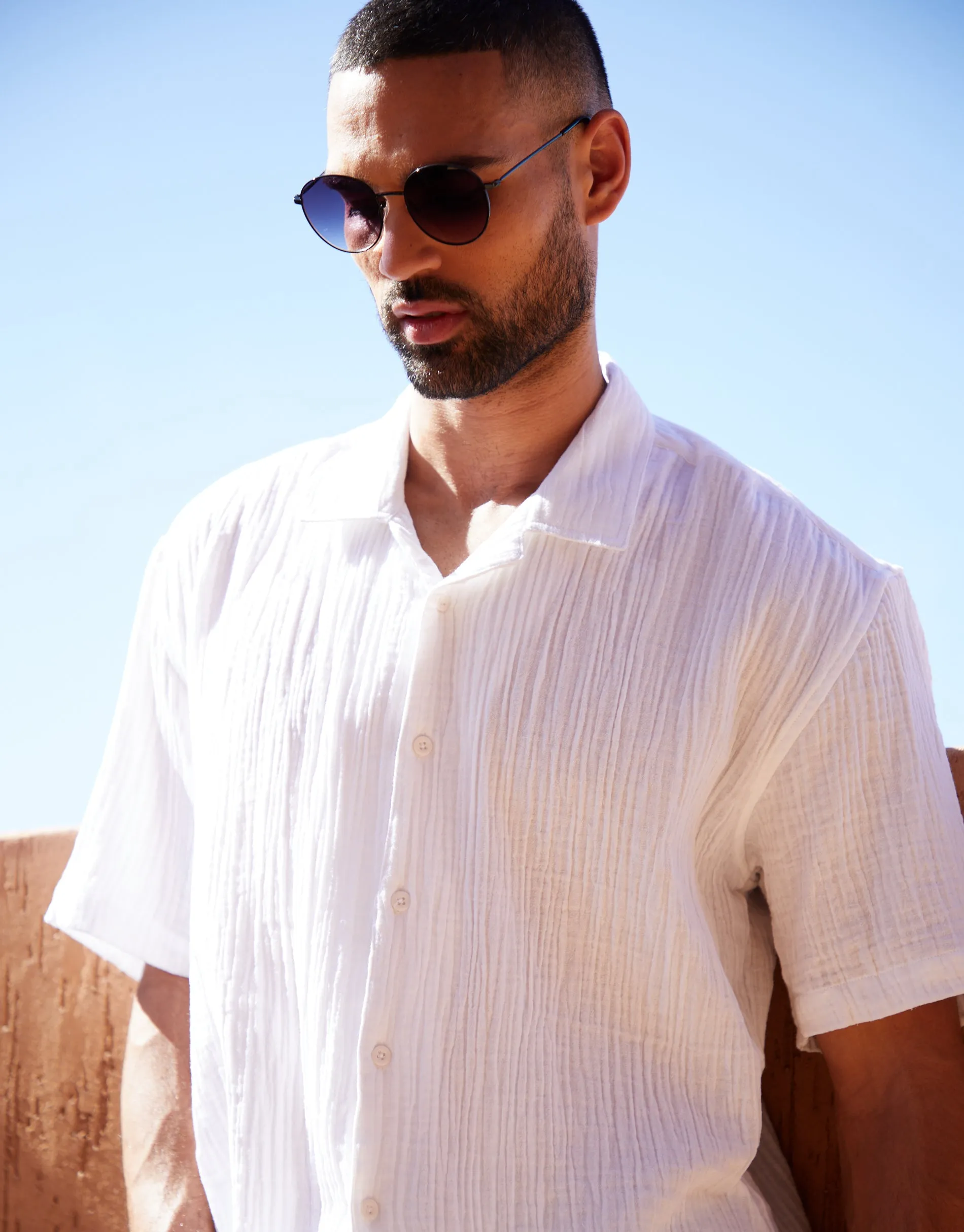 Threadbare Men's White Cotton Gauze Revere Collar Short Sleeve Shirt sold by Threadbare product image thumbnail 4