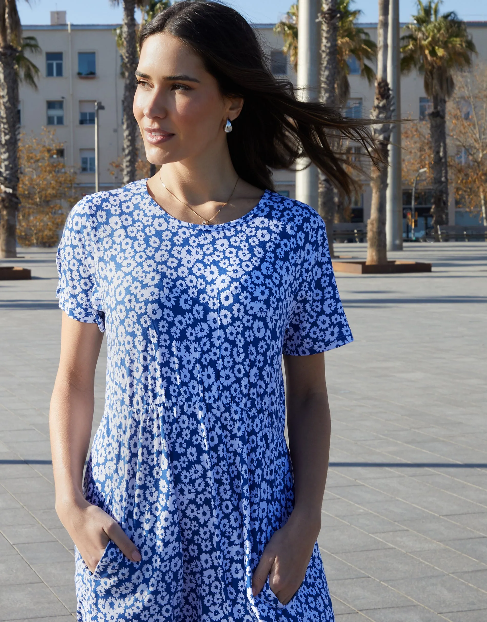 Threadbare Women's Blue Floral Jersey Midi Smock Dress with Pockets sold by Threadbare product image thumbnail 4