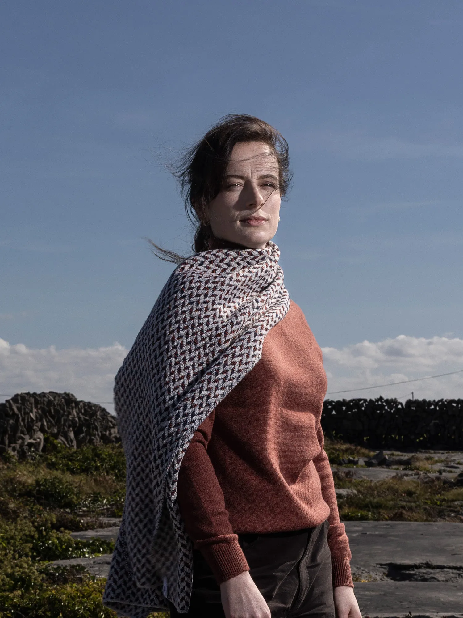 Cashmere Fíodóir Scarf sold by Inis Meain product image thumbnail 2