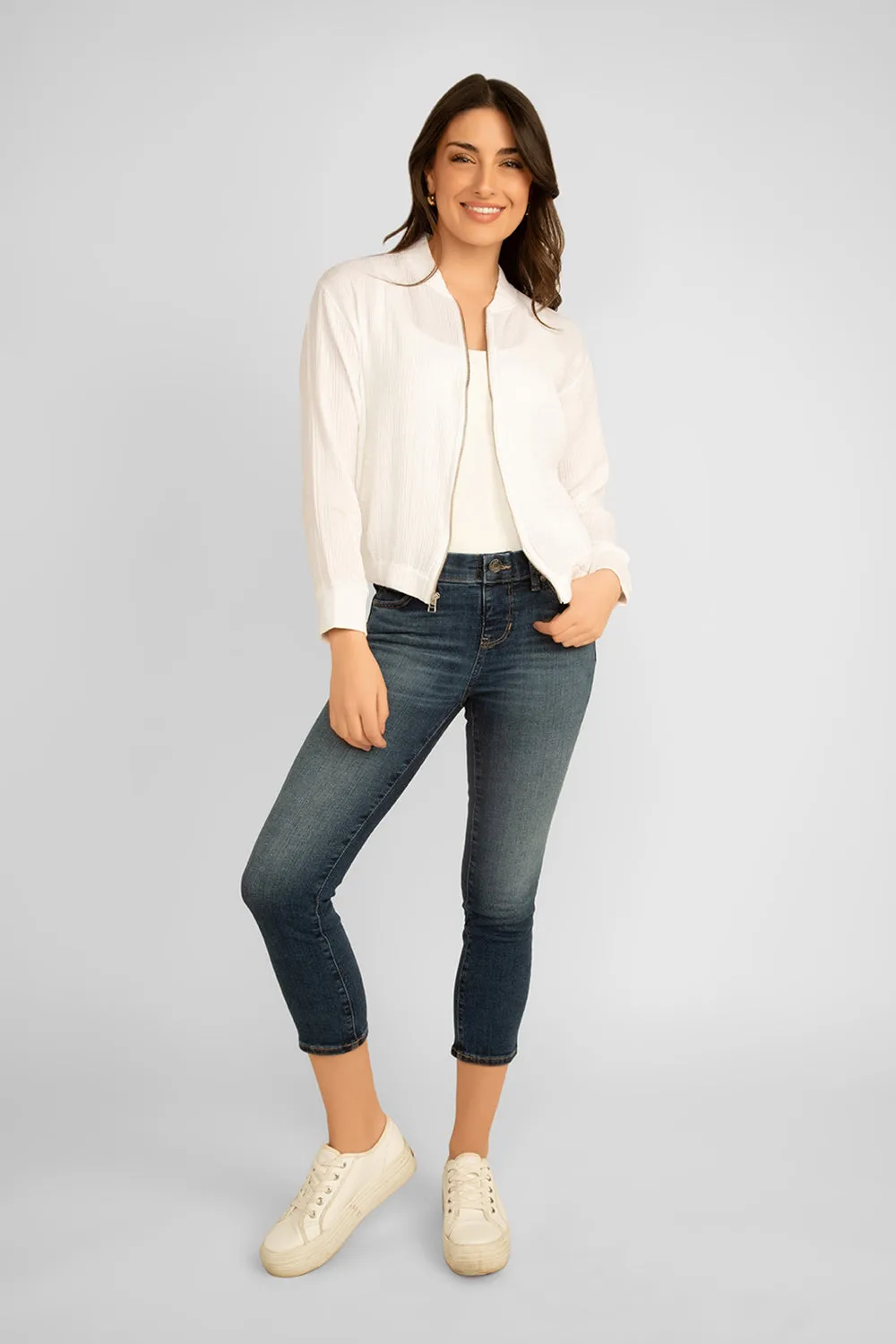 Jag Maya Mid Rise Capri Jeans sold by Bellissima product image thumbnail 4