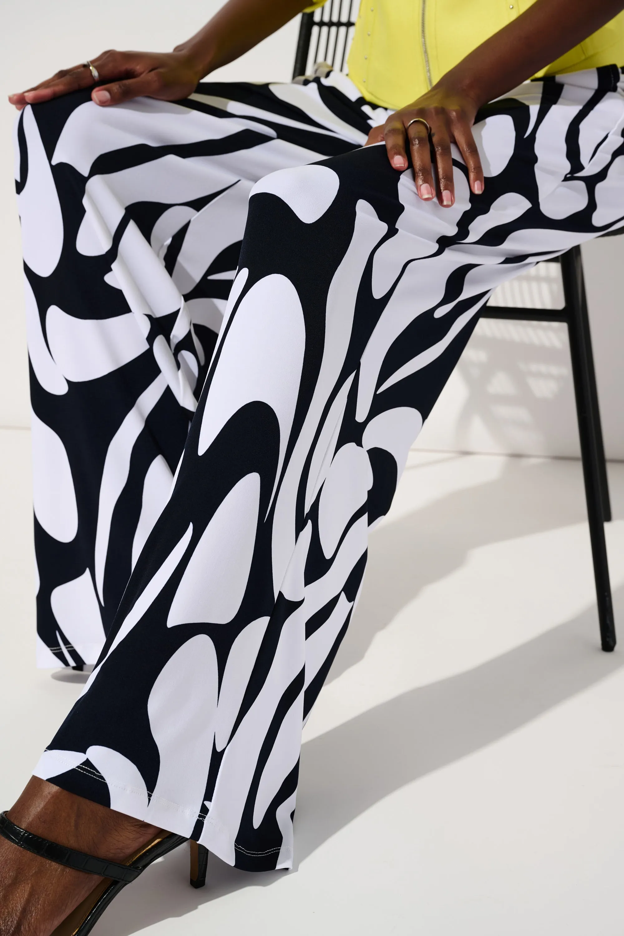 Silky Knit Geometric Print Wide-Leg Pants sold by Bellissima product image thumbnail 5