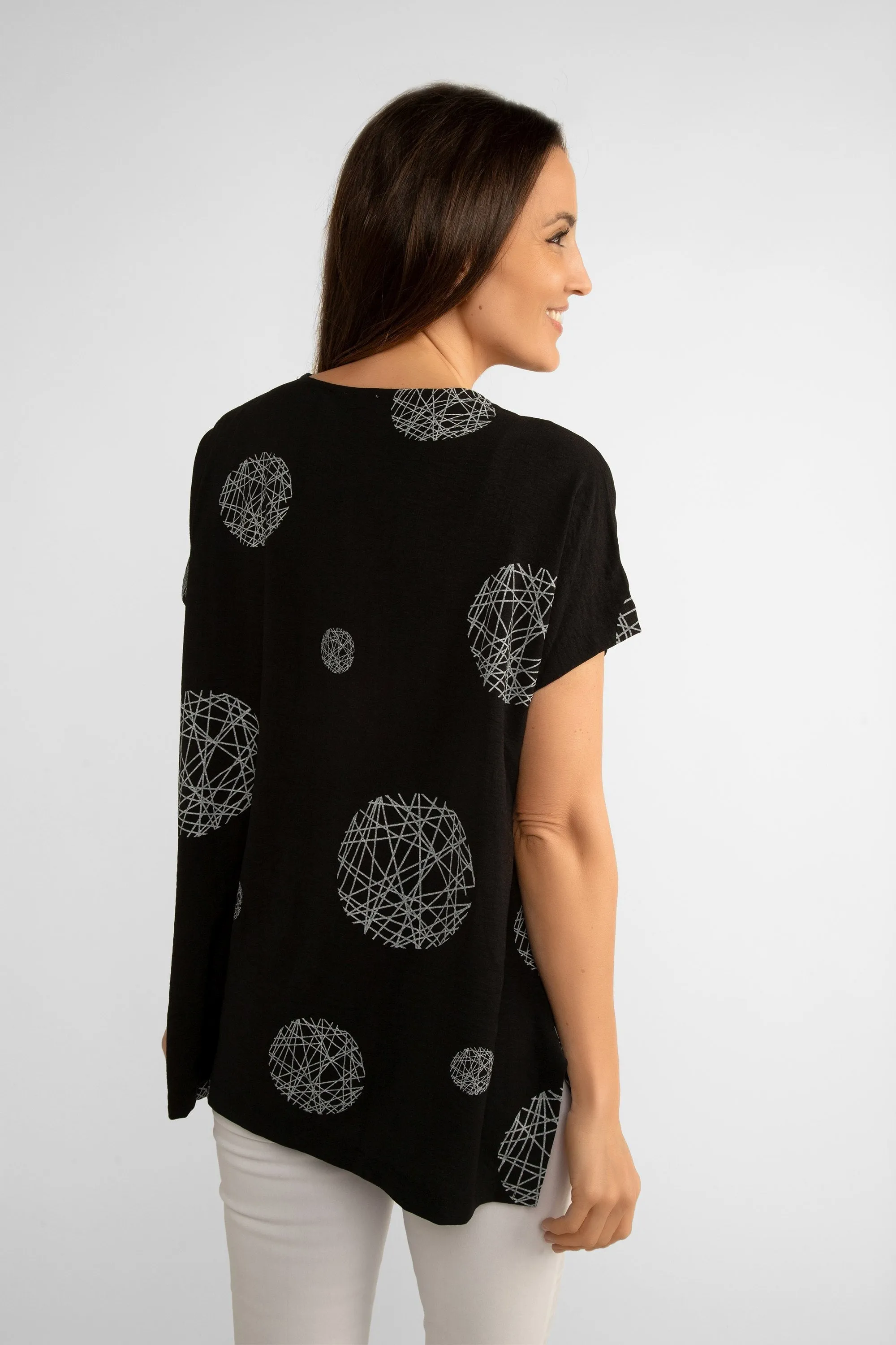 Black & White Circle Print Short Sleeve Top sold by Bellissima product image thumbnail 4