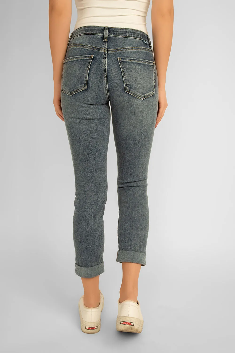 Jag Carter Mid Rise Girlfriend Jeans sold by Bellissima product image thumbnail 4