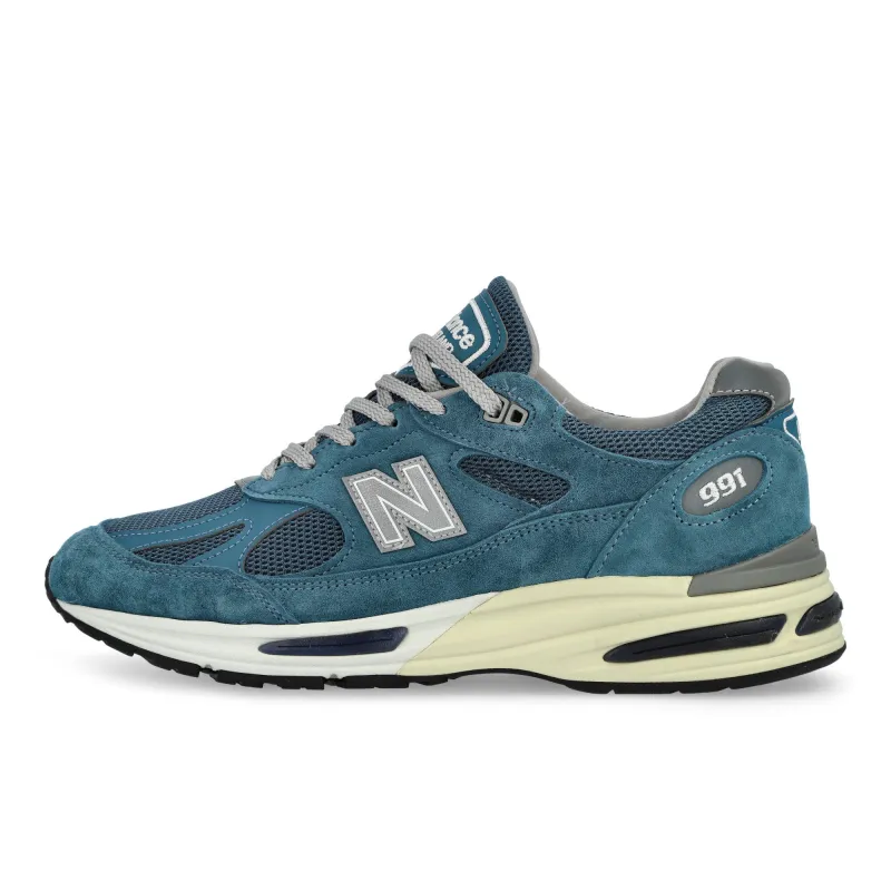 U991BU2 made by New Balance