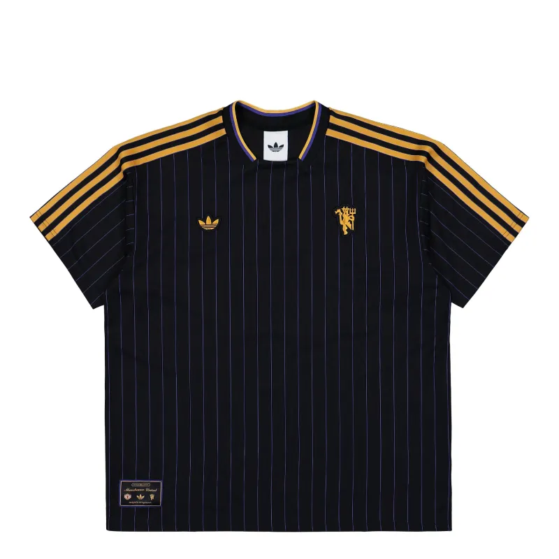 Manchester United Icon Jersey made by Adidas