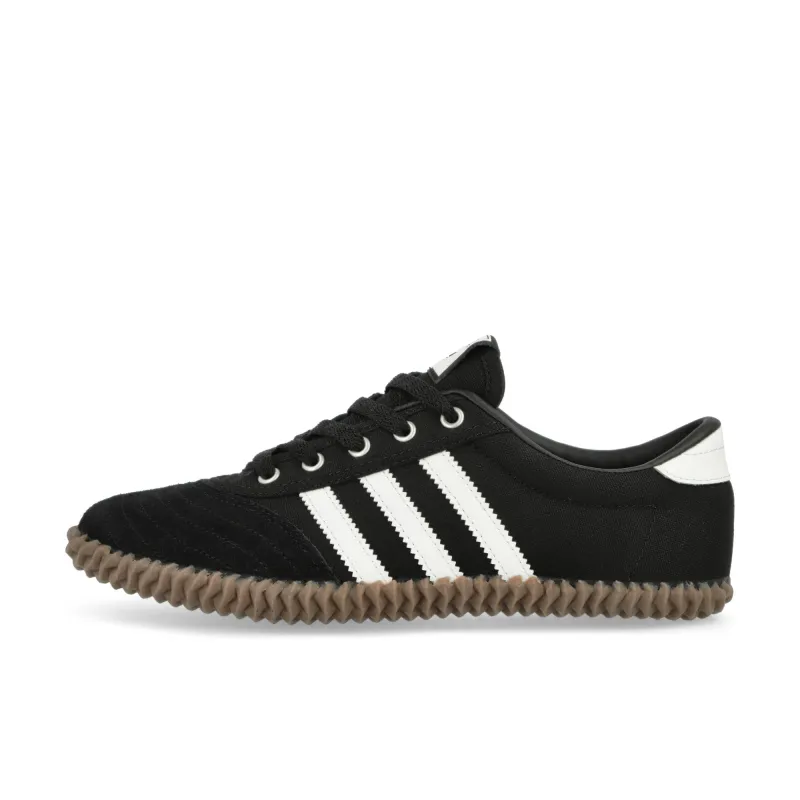 Volley Plimsole W made by Adidas