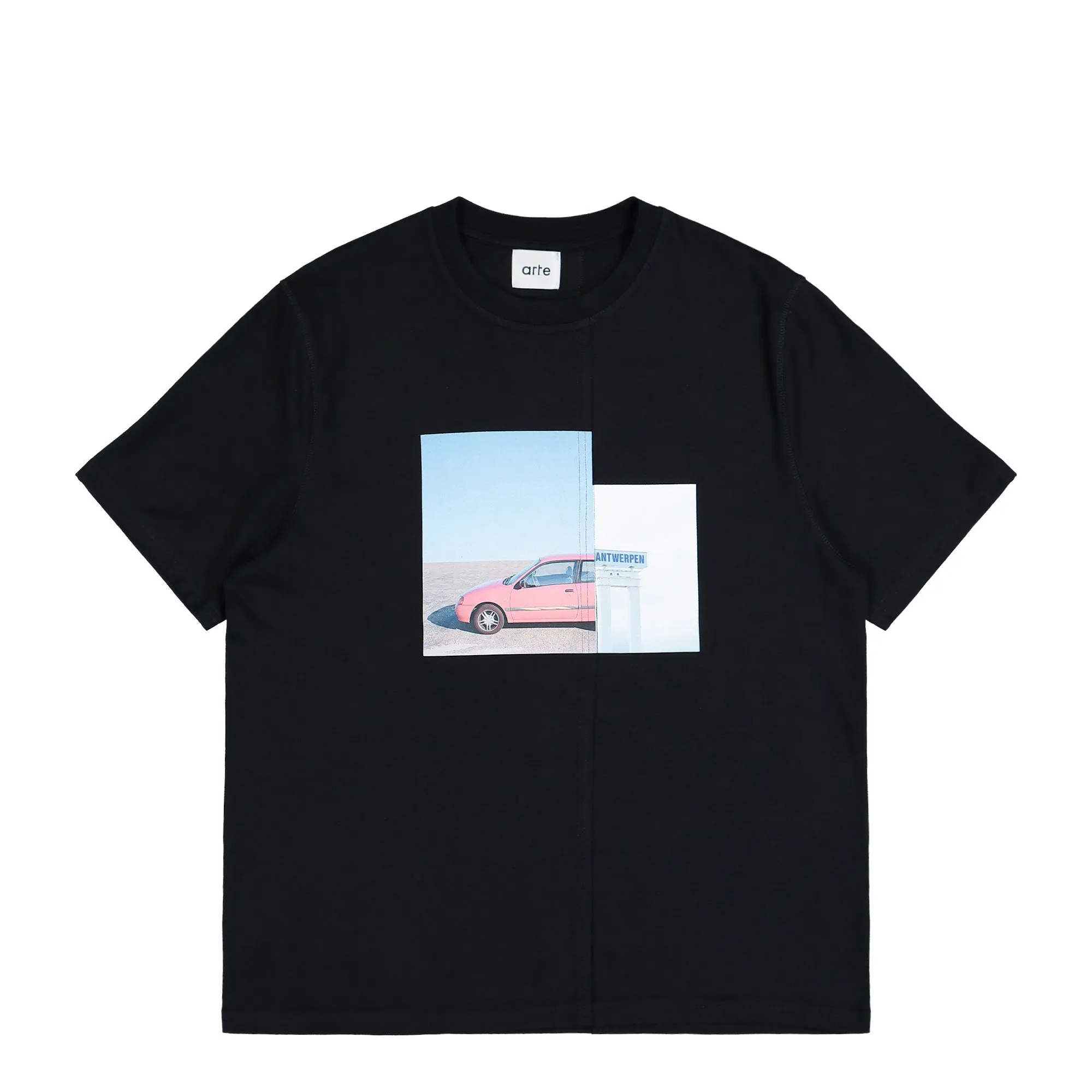 Photo T-Shirt sold by OVERKILL