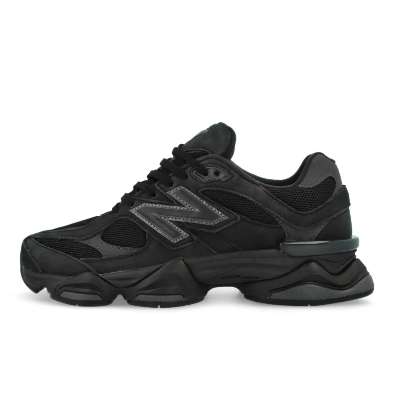 U9060ZGE made by New Balance