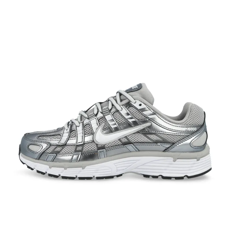 W P-6000 made by Nike