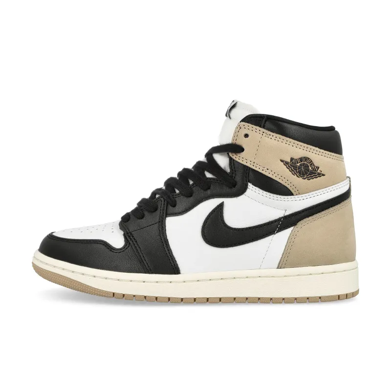 Wmns Air Jordan 1 Retro High OG made by Jordan