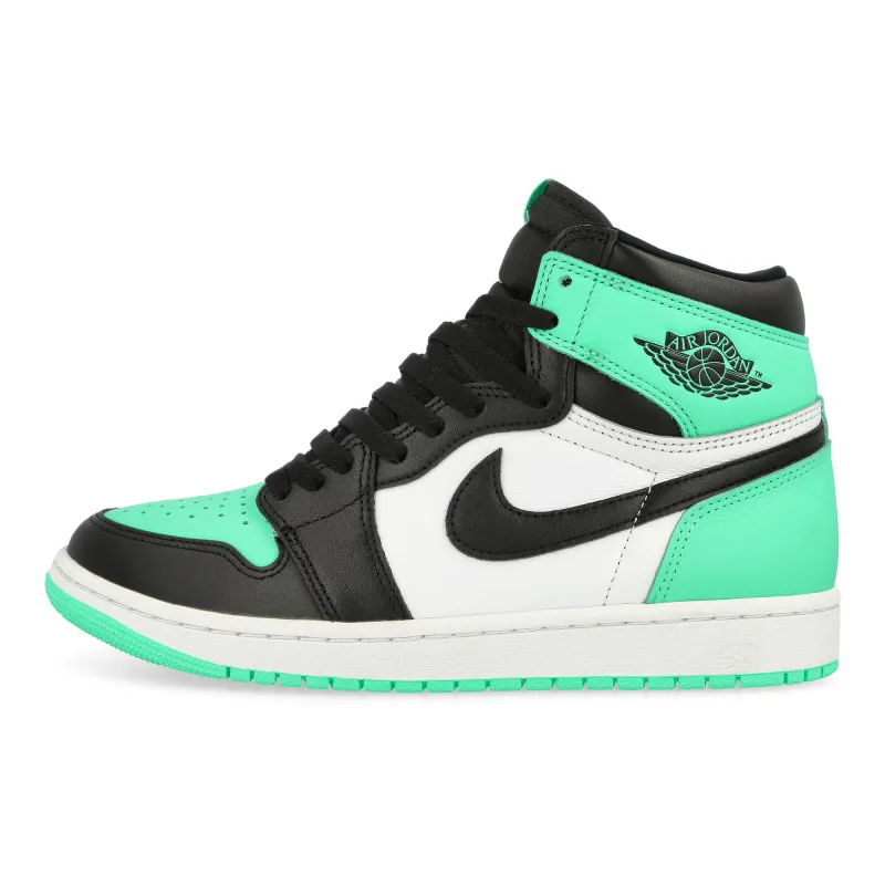 Air Jordan 1 Retro High OG made by Jordan