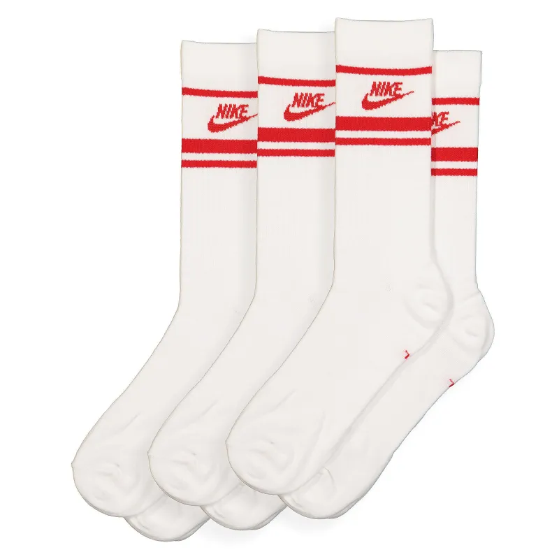 Sportswear Essential Socks 3 Pack made by Nike