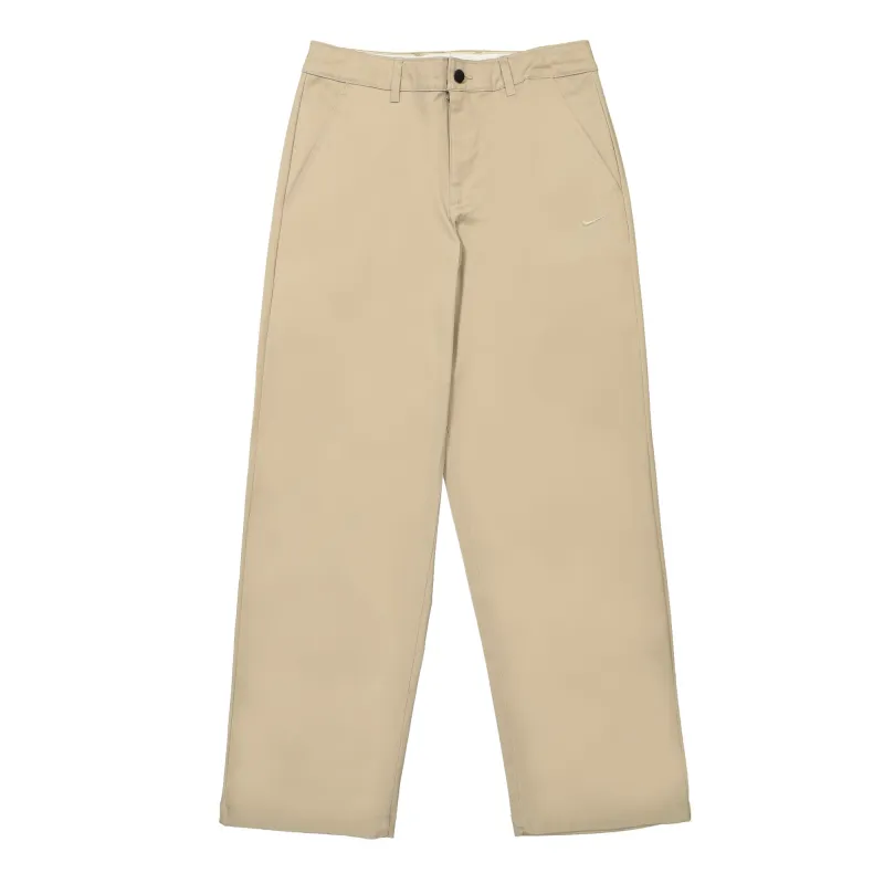 Life Chino Pant made by Nike