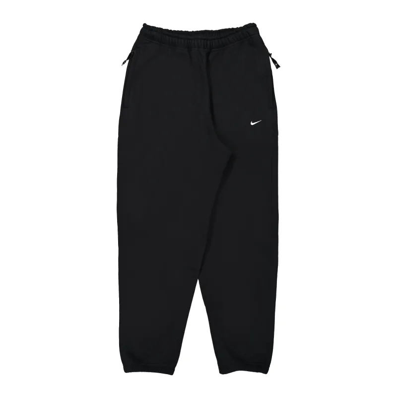 Solo Swoosh Fleece Pant sold by OVERKILL