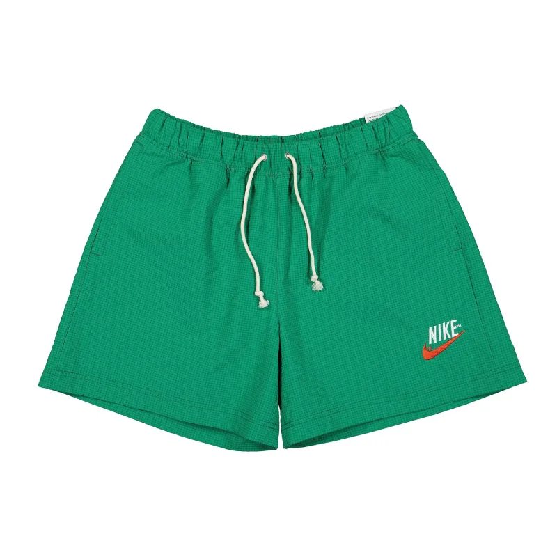 NSW Trend Lined Woven Shorts made by Nike