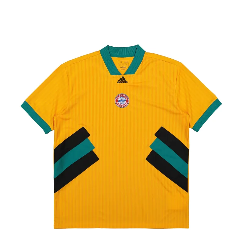 FC Bayern Icon Jersey made by Adidas