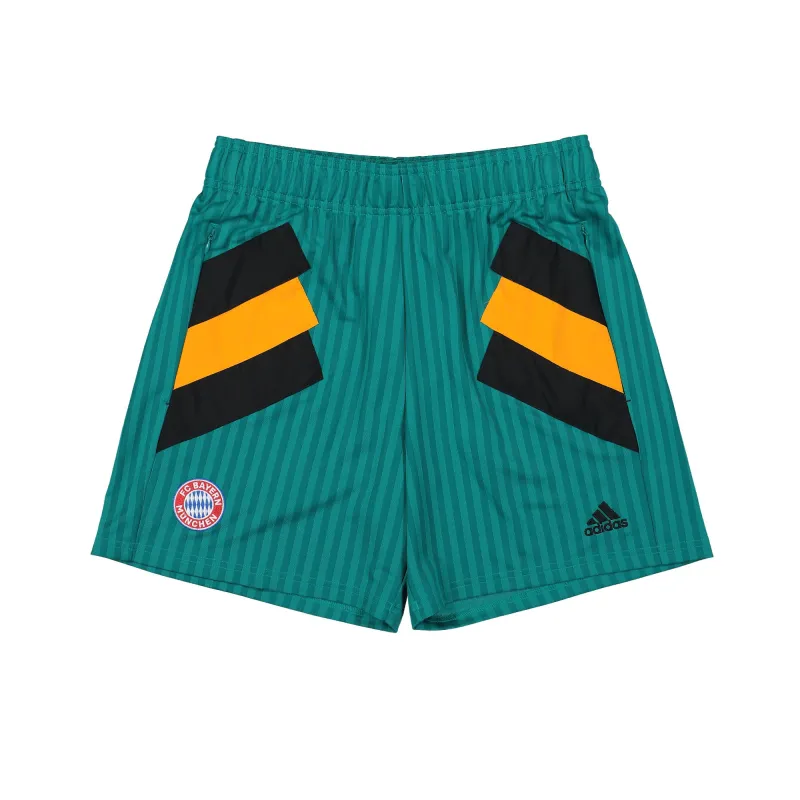 FC Bayern Icon Shorts made by Adidas
