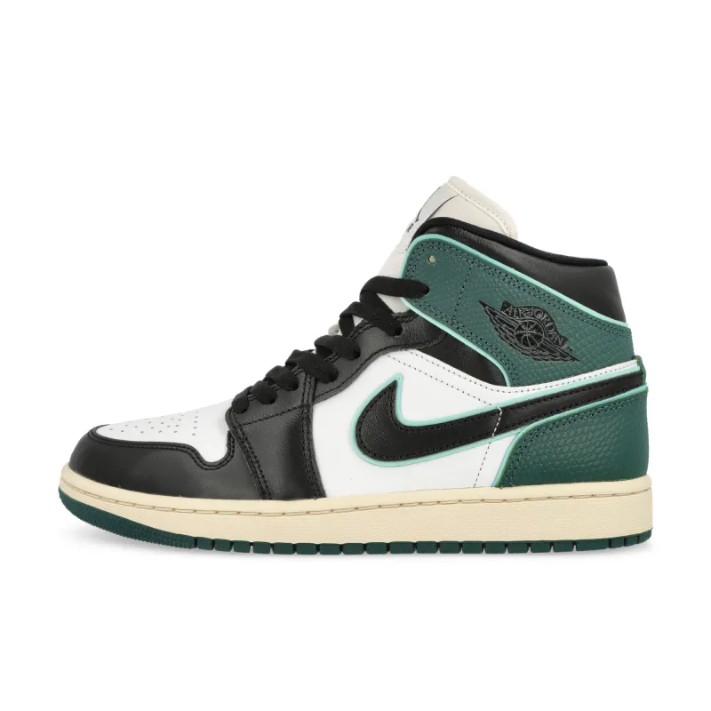 Wmns Air Jordan 1 Mid SE made by Jordan
