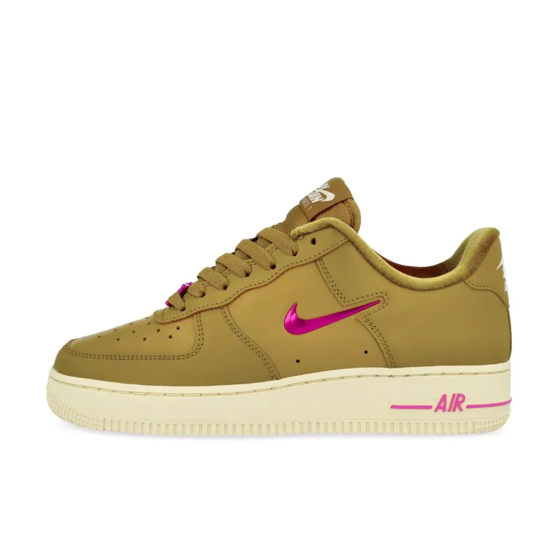 Wmns Air Force 1 '07 SE made by Nike