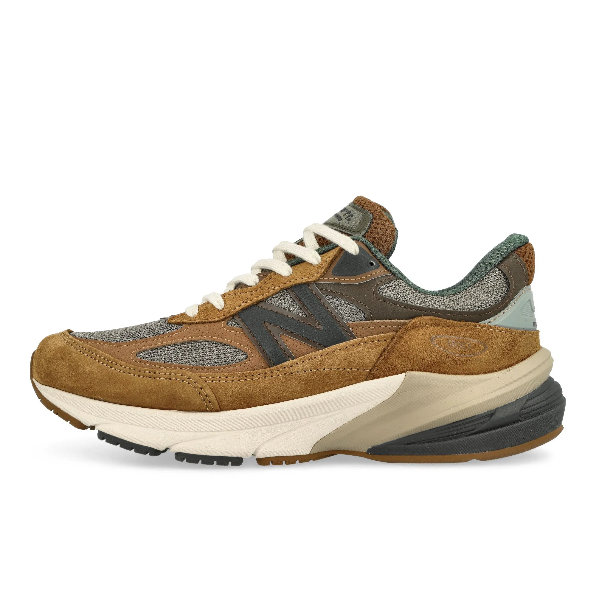 Carhartt WIP x New Balance M990CH6 sold by OVERKILL