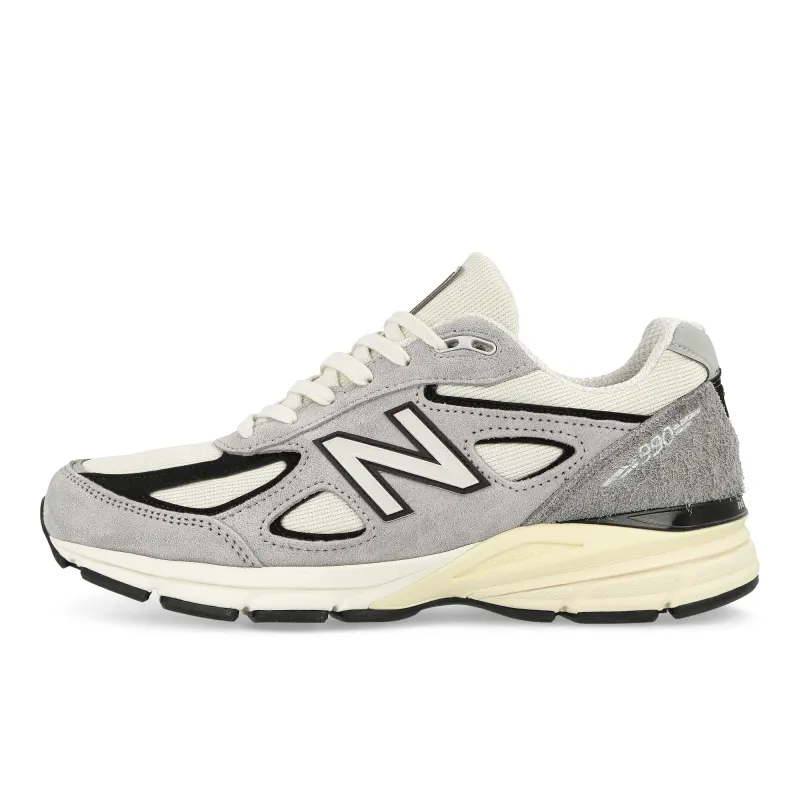 U990TG4 made by New Balance