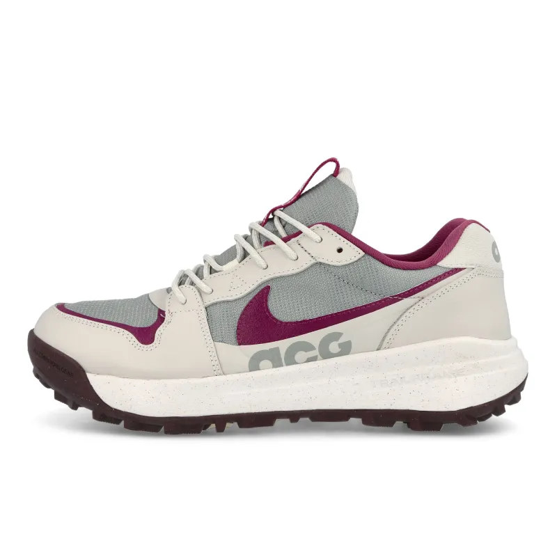 ACG Lowcate made by Nike