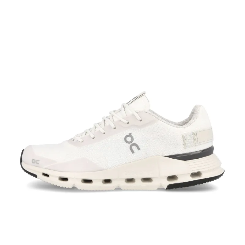 wmns cloudnova form made by On
