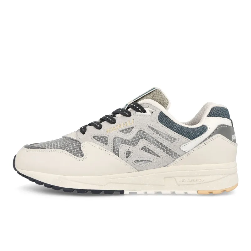 Legacy 96 made by Karhu