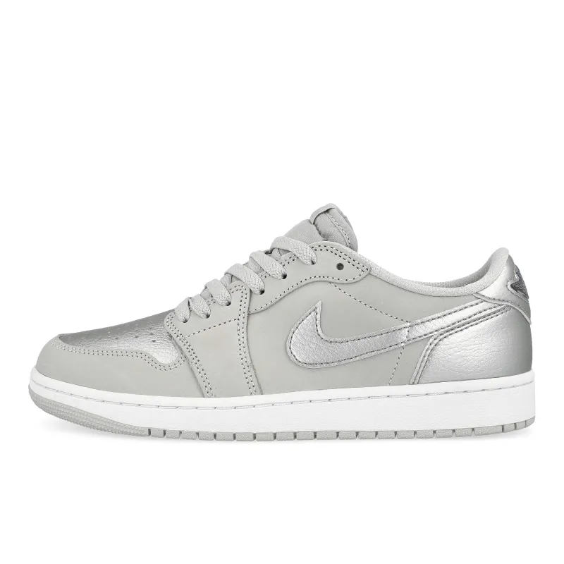 Air Jordan 1 Low OG made by Jordan