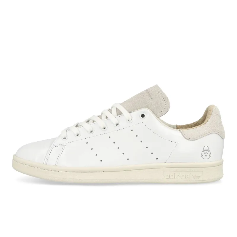 Star Wars x Nanzuka x adidas Stan Smith Stormtrooper made by Adidas