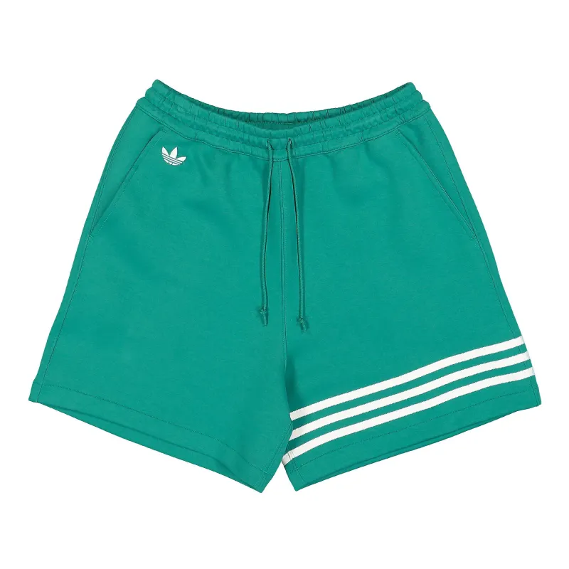 Neu Classics Shorts made by Adidas