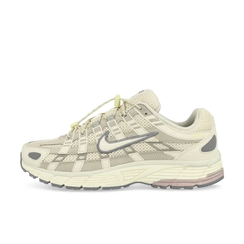W P-6000 PRM made by Nike
