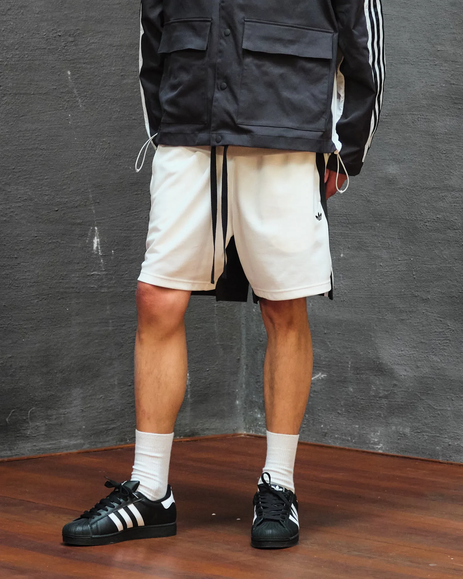 Originals R3CD Shorts sold by OVERKILL product image thumbnail 3