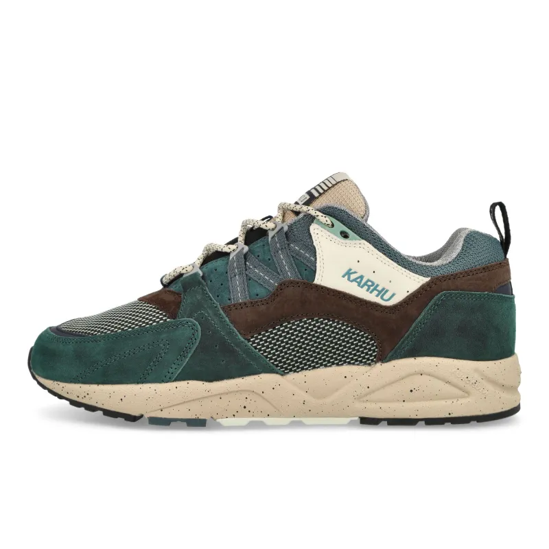 Fusion 2.0 made by Karhu