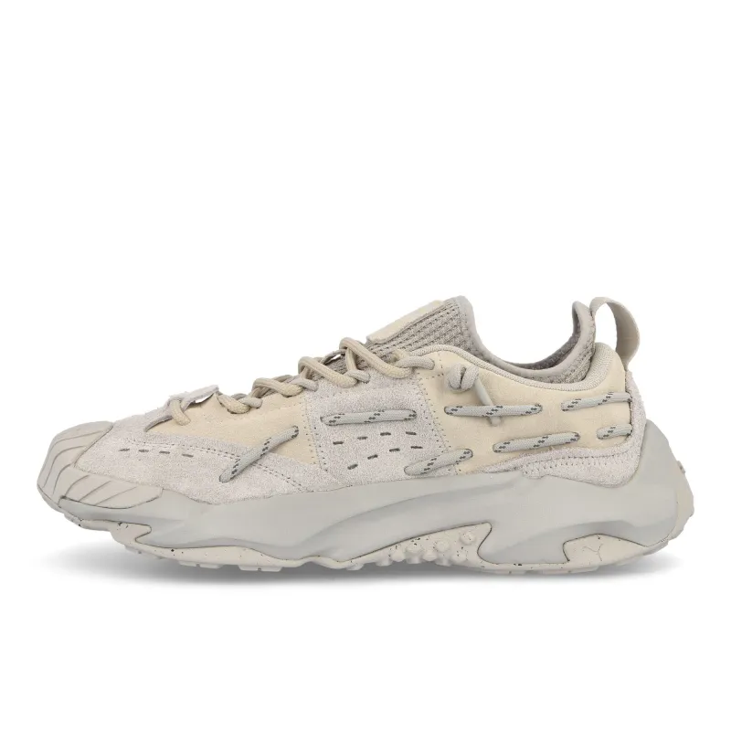 Plexus made by Puma