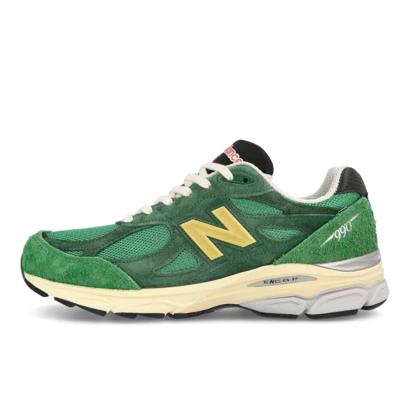 M990GG3 made by New Balance