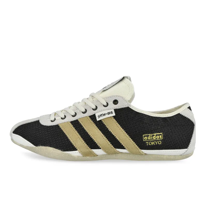 Tokyo W made by Adidas