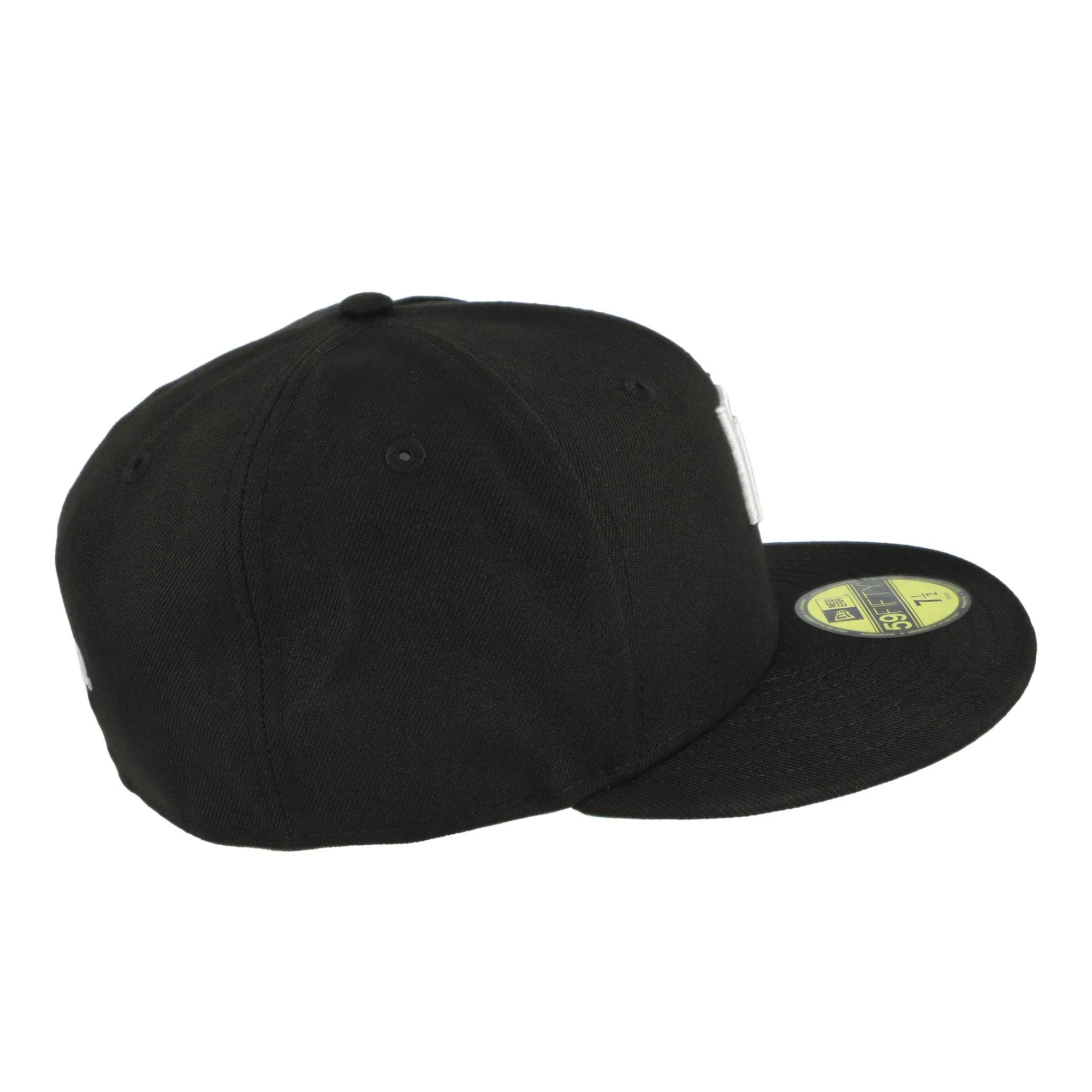 59Fifty Cap sold by OVERKILL product image thumbnail 3