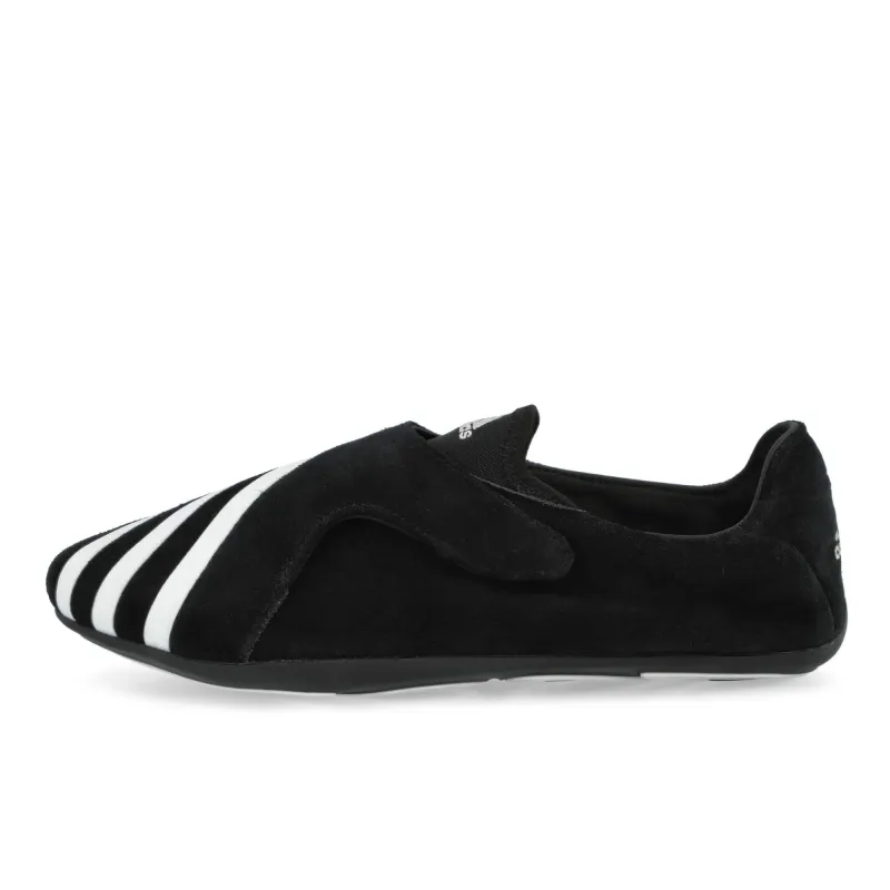 Vario Flat Earther made by Adidas