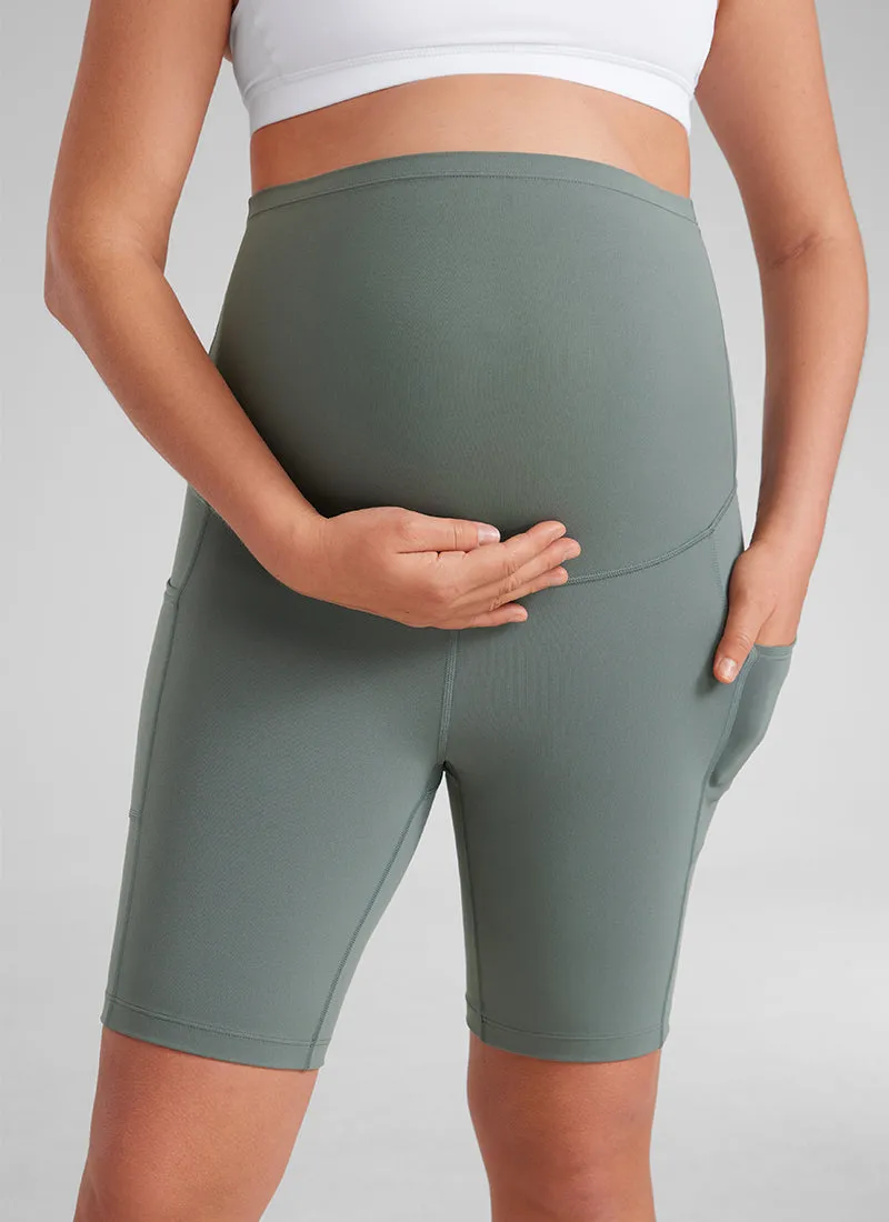 Butterluxe Maternity Pocket Short 8'' sold by CRZ Yoga product image thumbnail 4