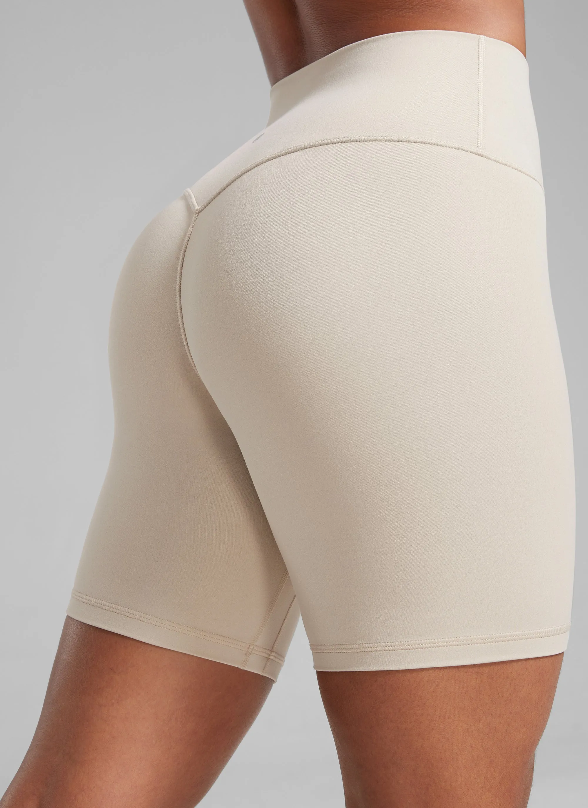 Secretsculpt™ No Front Seam Short 6'' sold by CRZ Yoga product image thumbnail 4