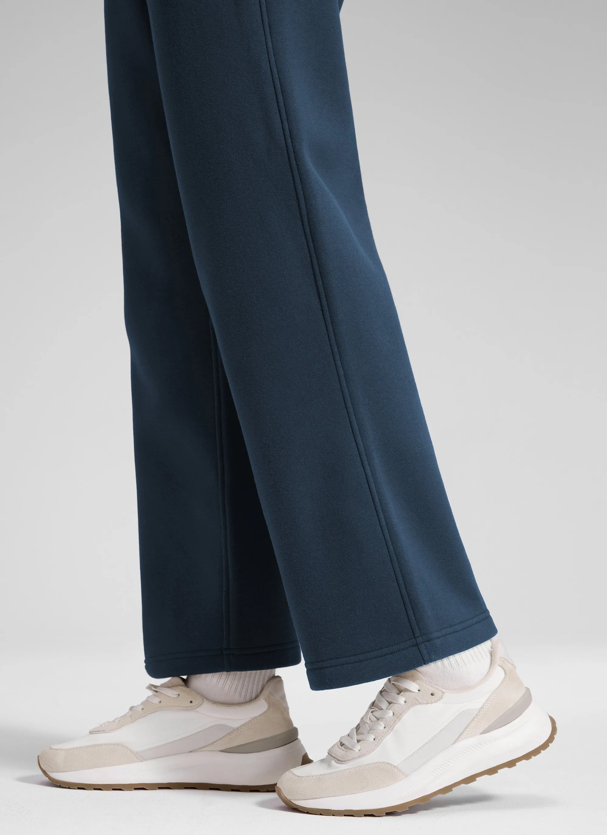 Fleece Lined Straight Leg Sweatpant 28'' sold by CRZ Yoga product image thumbnail 4