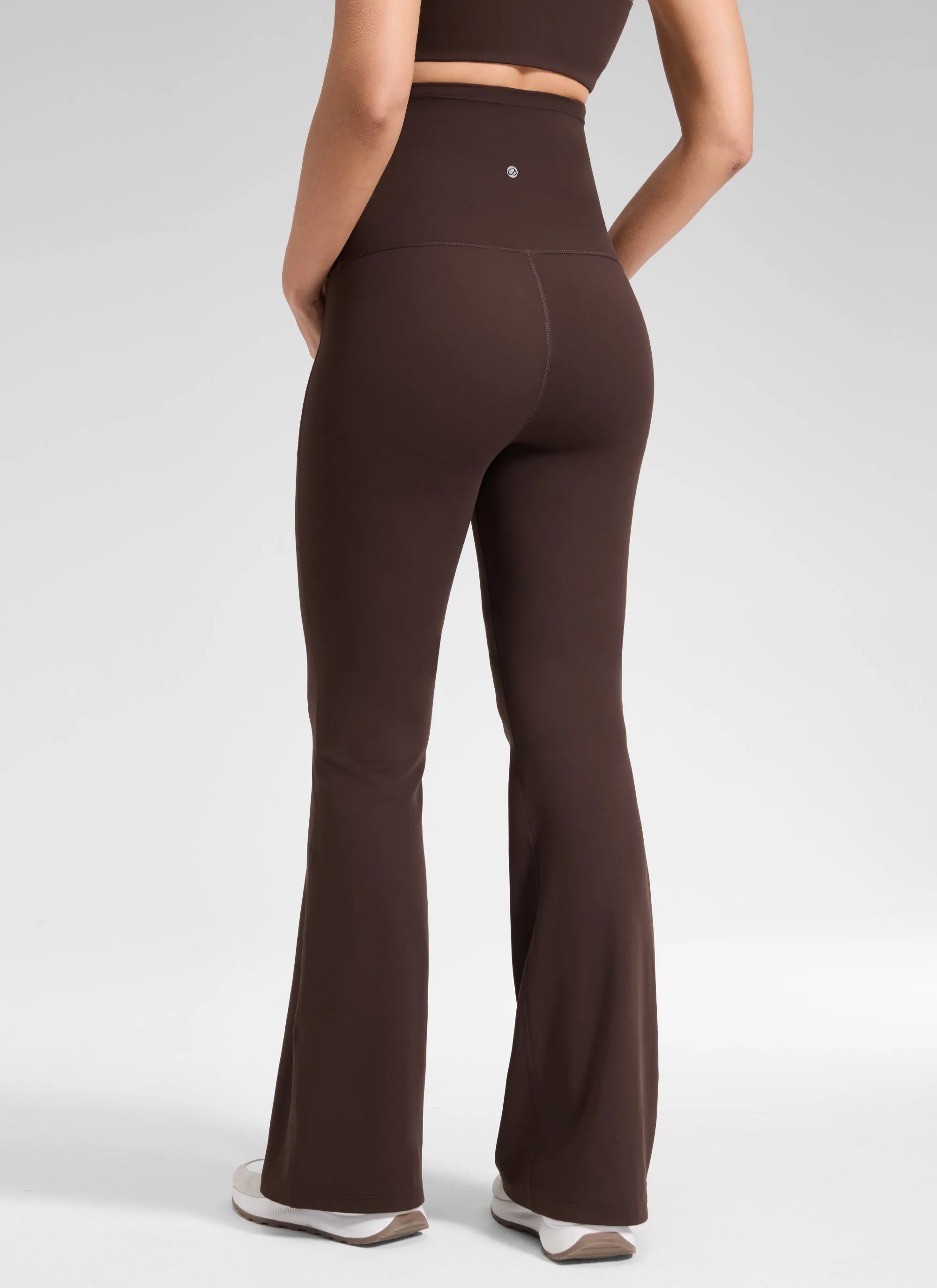 Butterluxe Maternity Flare Pocket Legging 33" sold by CRZ Yoga product image thumbnail 2