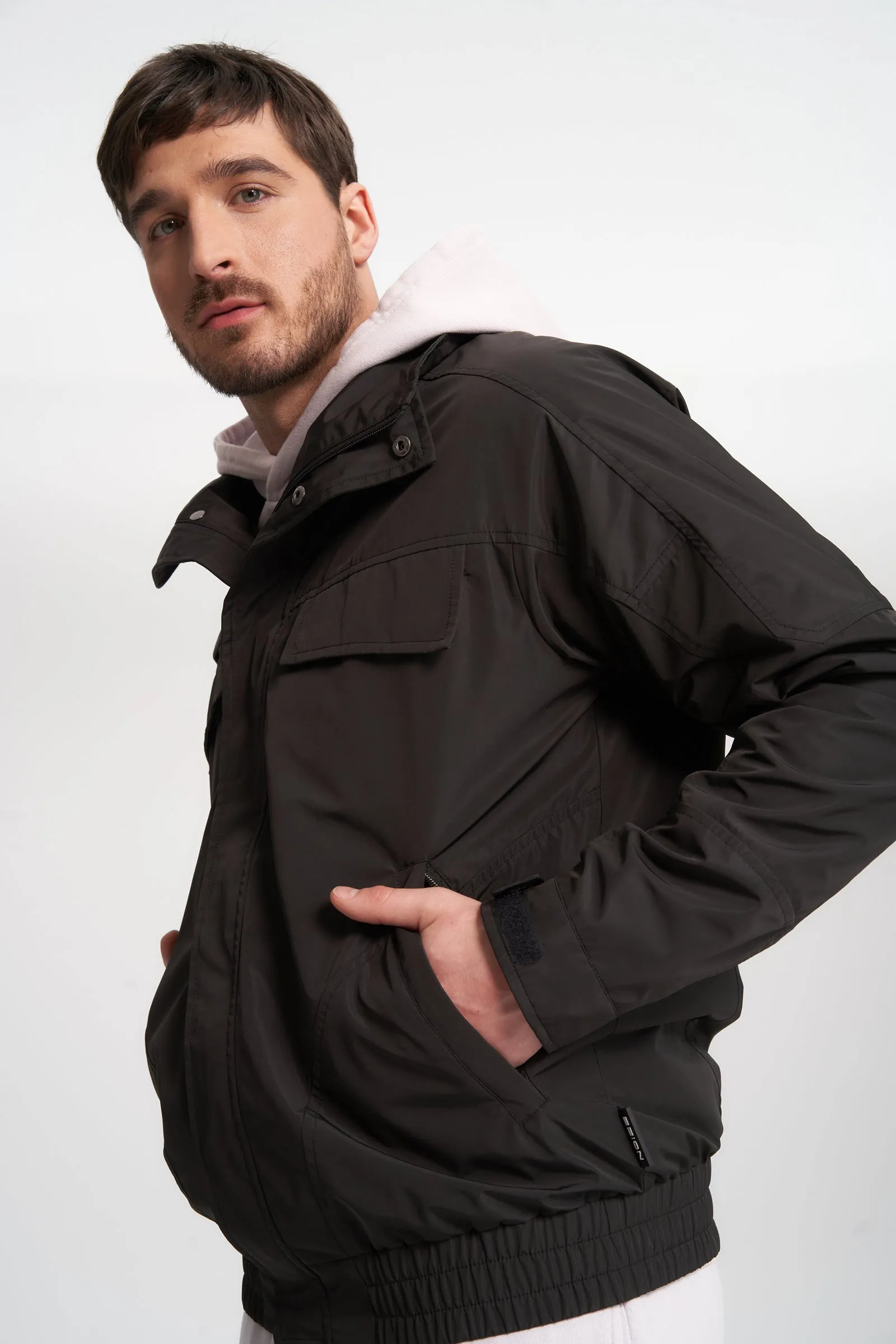 Ryker sold by Noize product image thumbnail 3