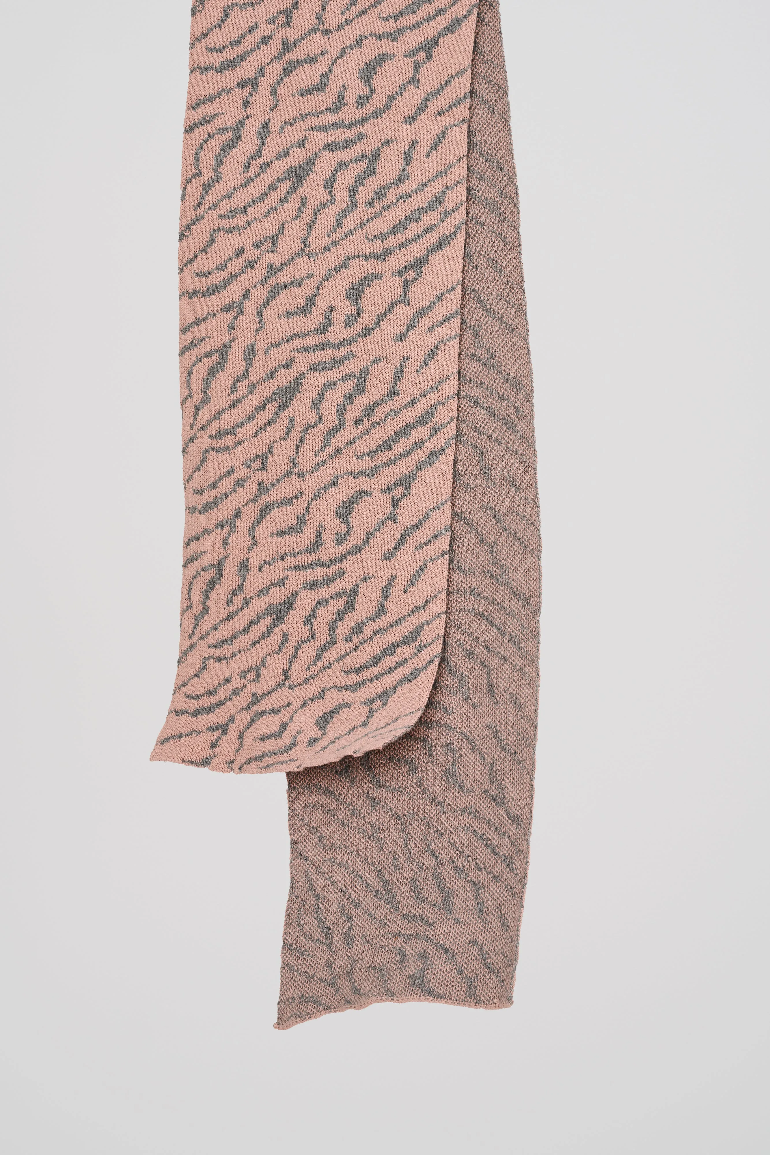 Lolita sold by Noize product image thumbnail 2