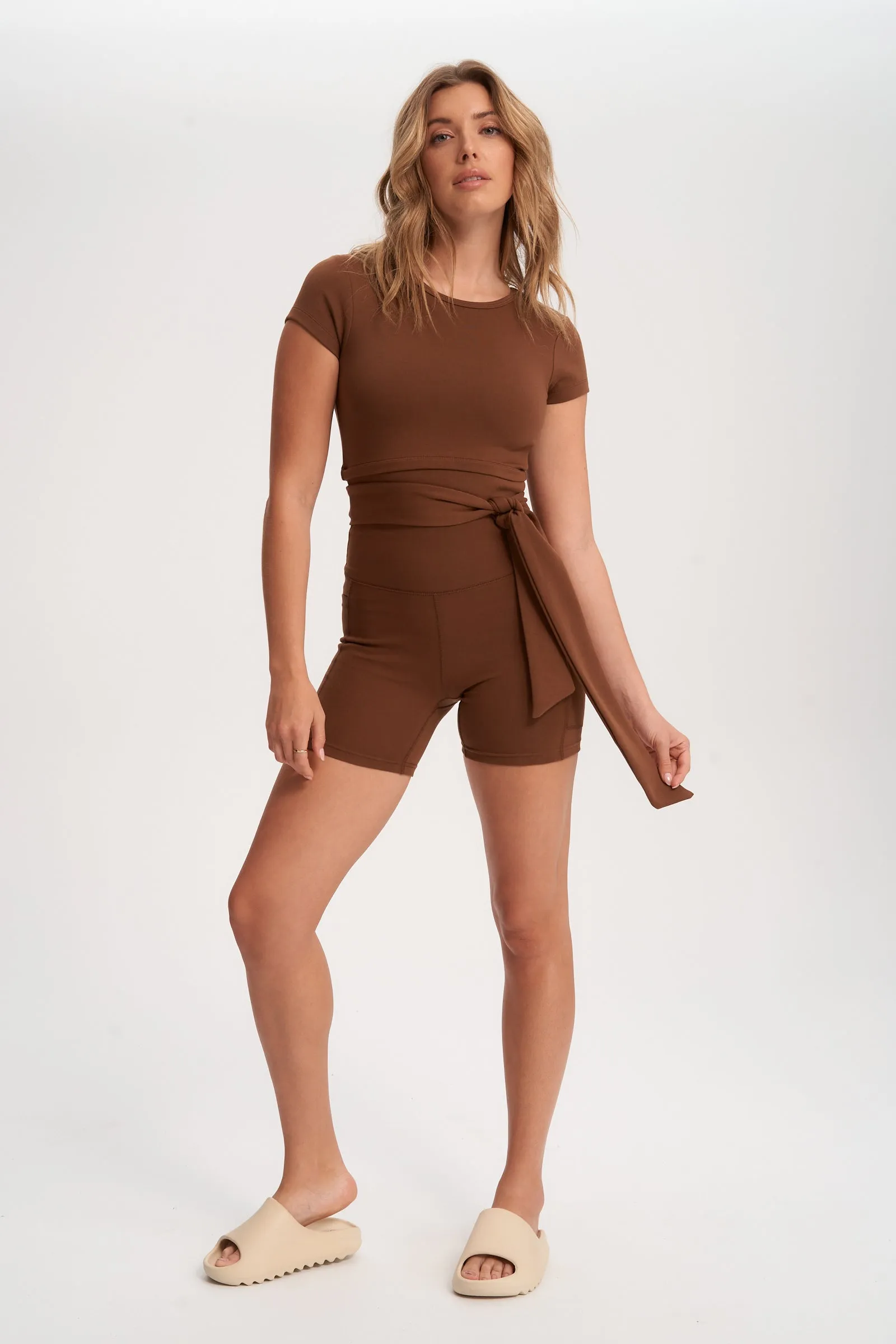 Leslie sold by Noize product image thumbnail 2