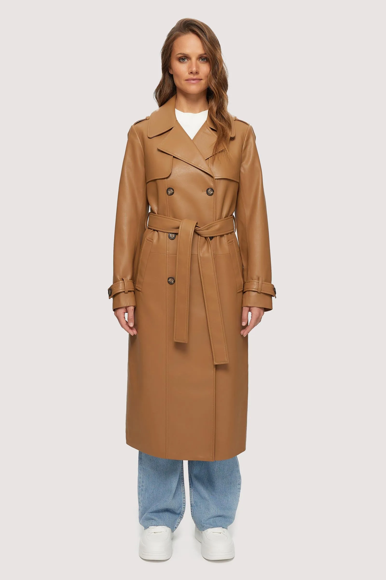 Albina sold by Noize