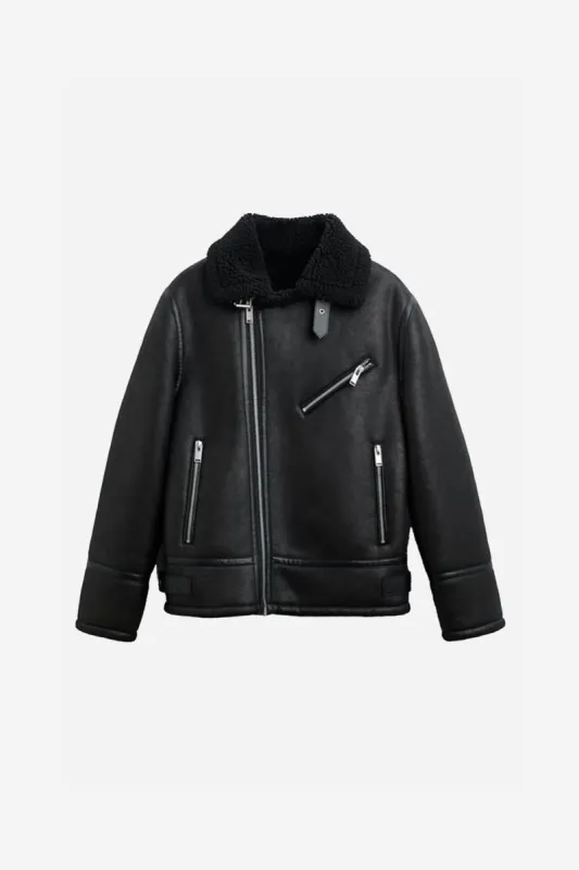 Dwayne sold by Noize