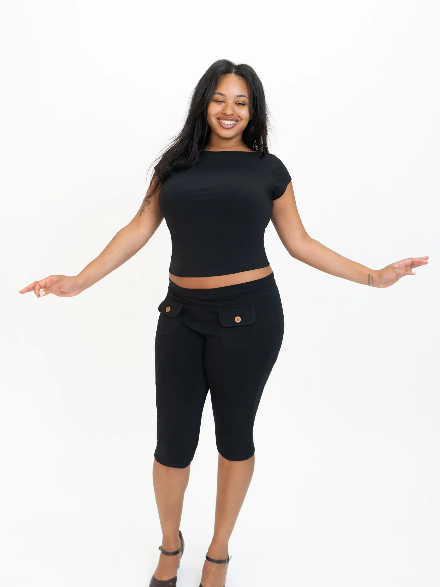 Button Capris sold by Oddli product image thumbnail 2